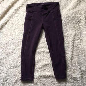 ☆ purple athleta capri leggings ☆